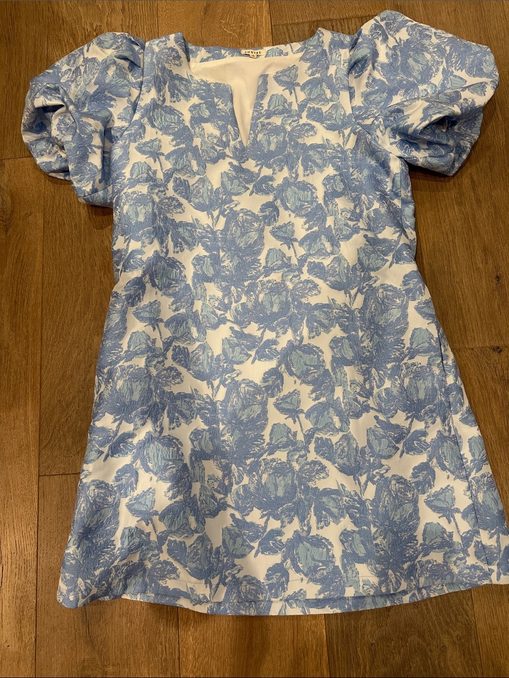 Brocade Blue and White Floral Puff-Sleeve Mini Dress